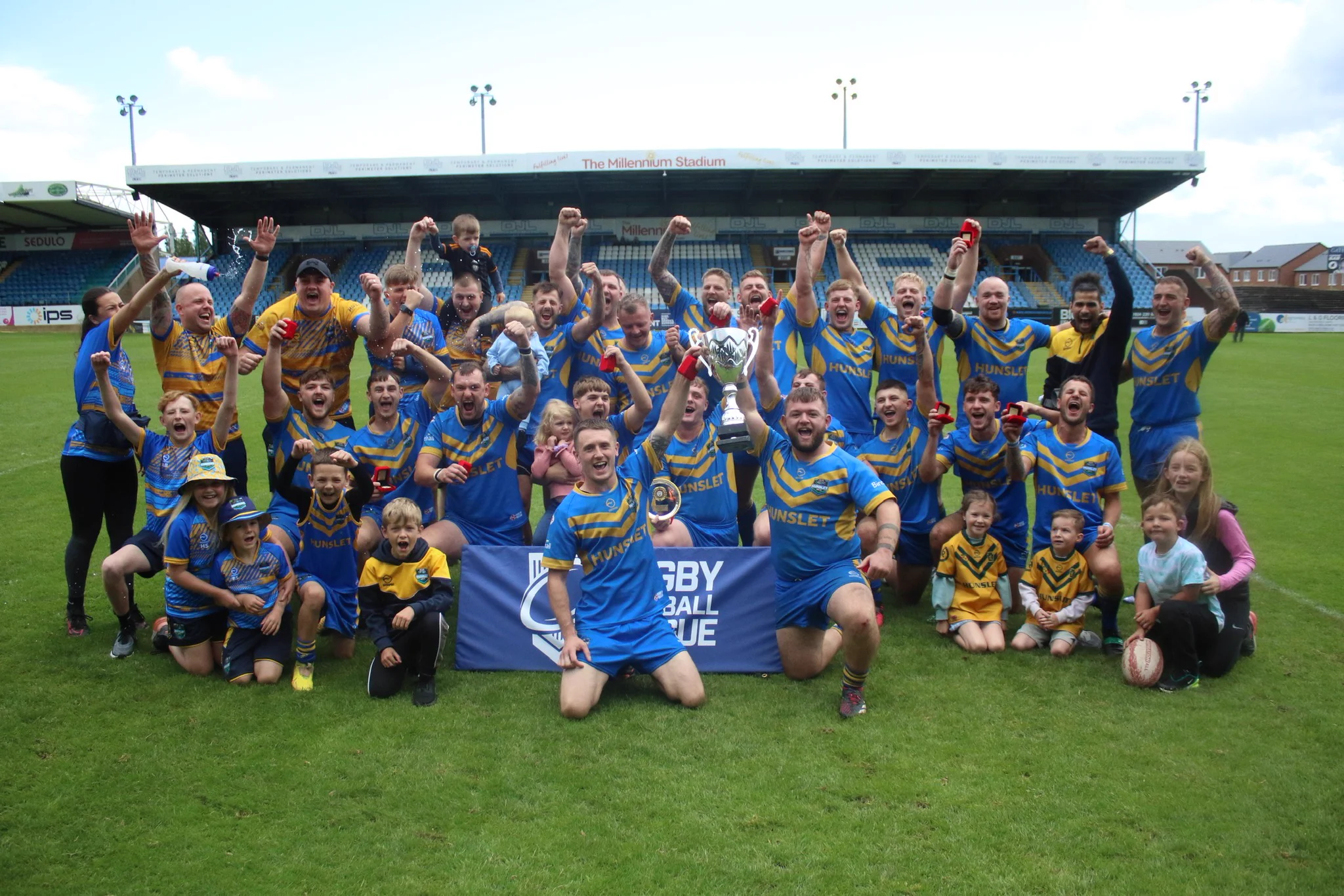 Adult Activities at The Hunslet Club